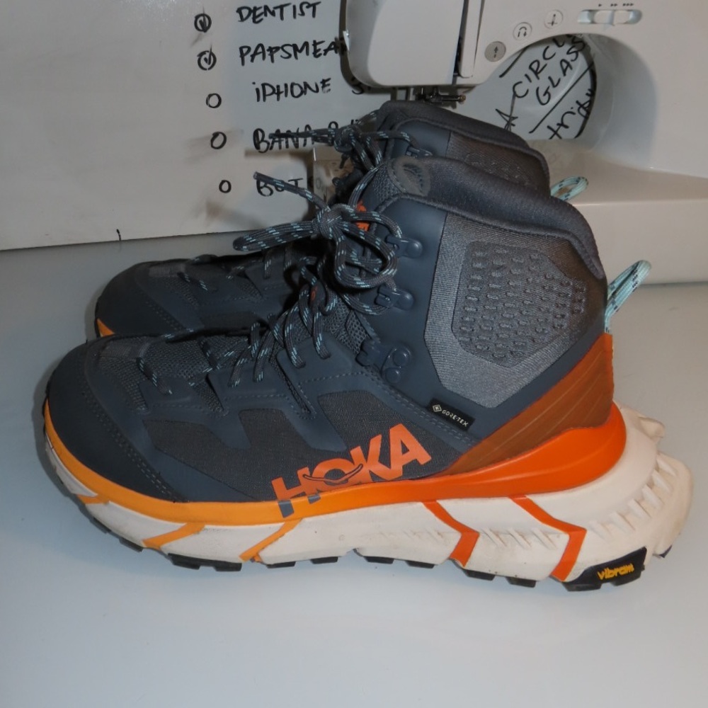 Hoka Tennine GTX Hiking Sneaker